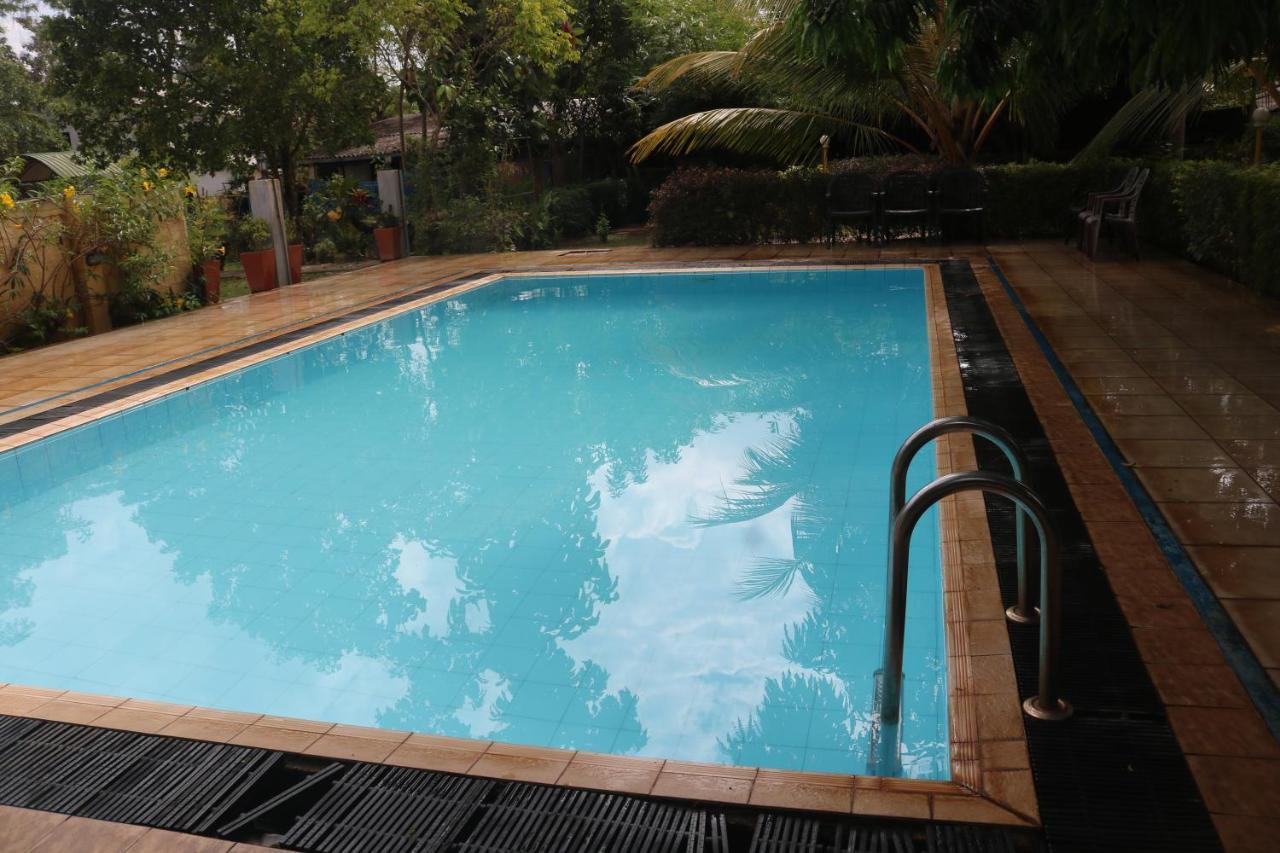 Margosa Lake Resort Holambra Exterior foto